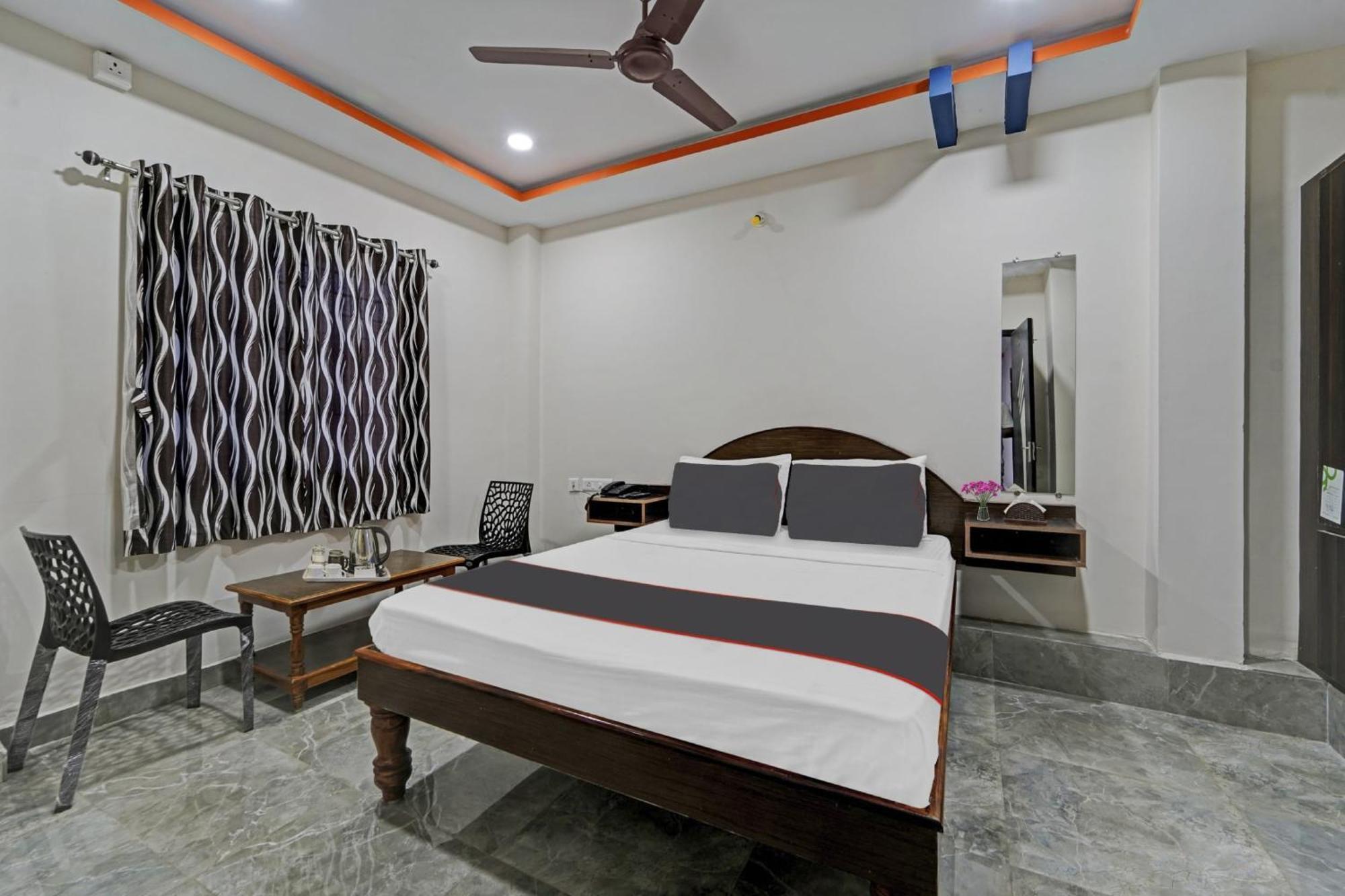 Capital O Lakshmi Residency Hotel Tirupati Exterior photo